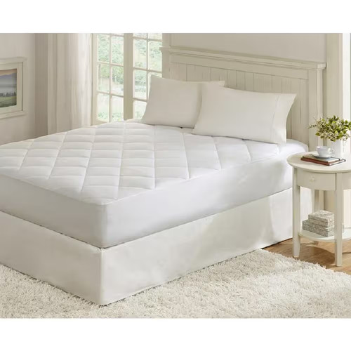 White quilted down alternative - down,